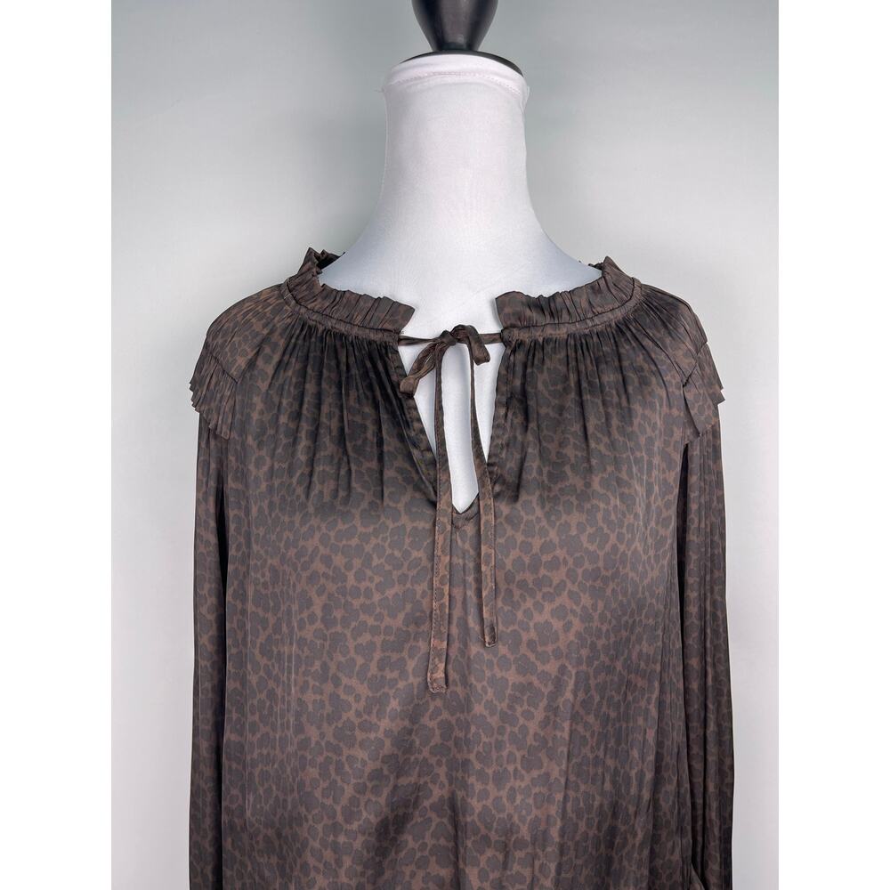 GAP Small Long Sleeve Animal Print Blouse - Picture 2 of 9